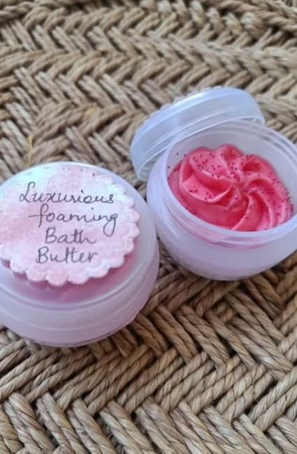 Marshmallow whipped soap with decorative piping, from the Whipped Soap Workshop